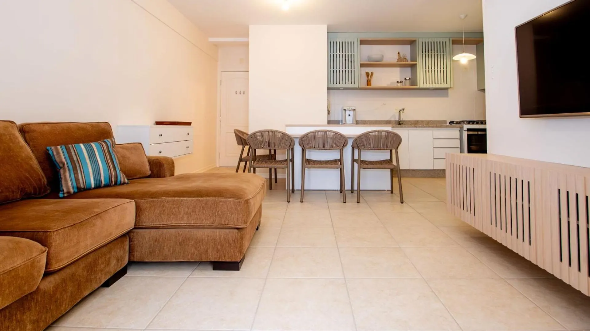 Apto Luxuoso Prox. A Praia De Jurere Sc7646 Флорианополис Апартаменты