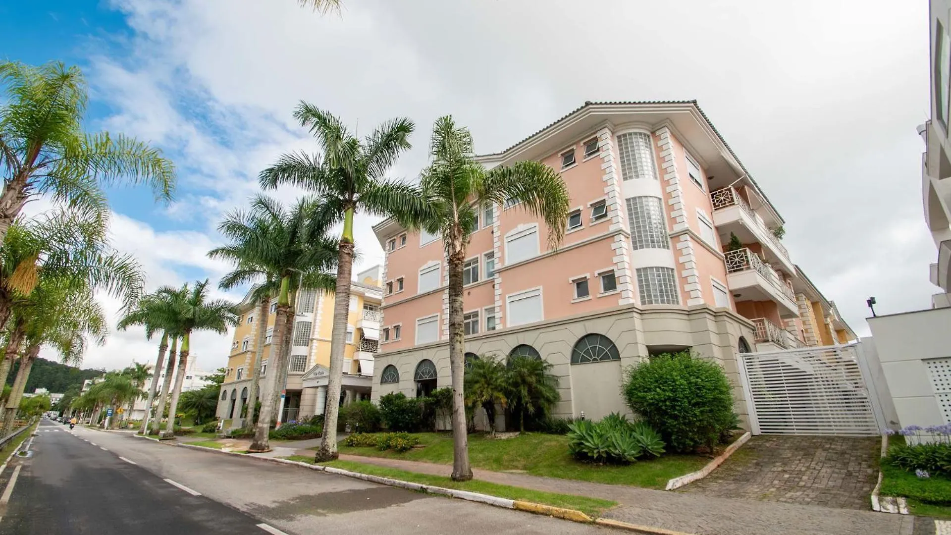 Apto Luxuoso Prox. A Praia De Jurere Sc7646 Florianópolis Brazílie
